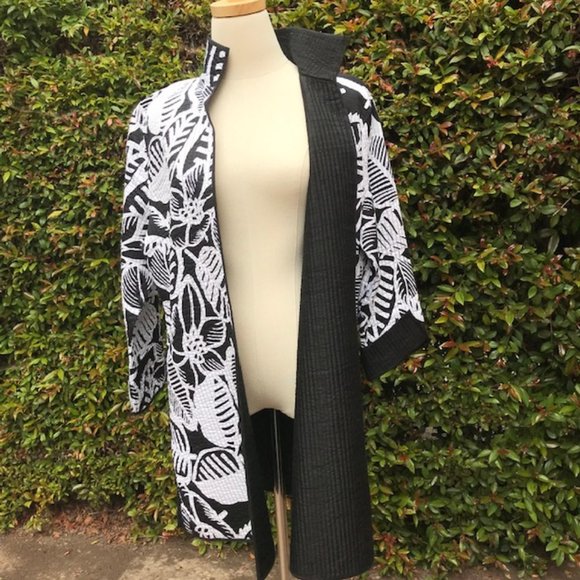 Patty Kim Black/White Quilted Jacket  Size XL - Picture 2 of 8